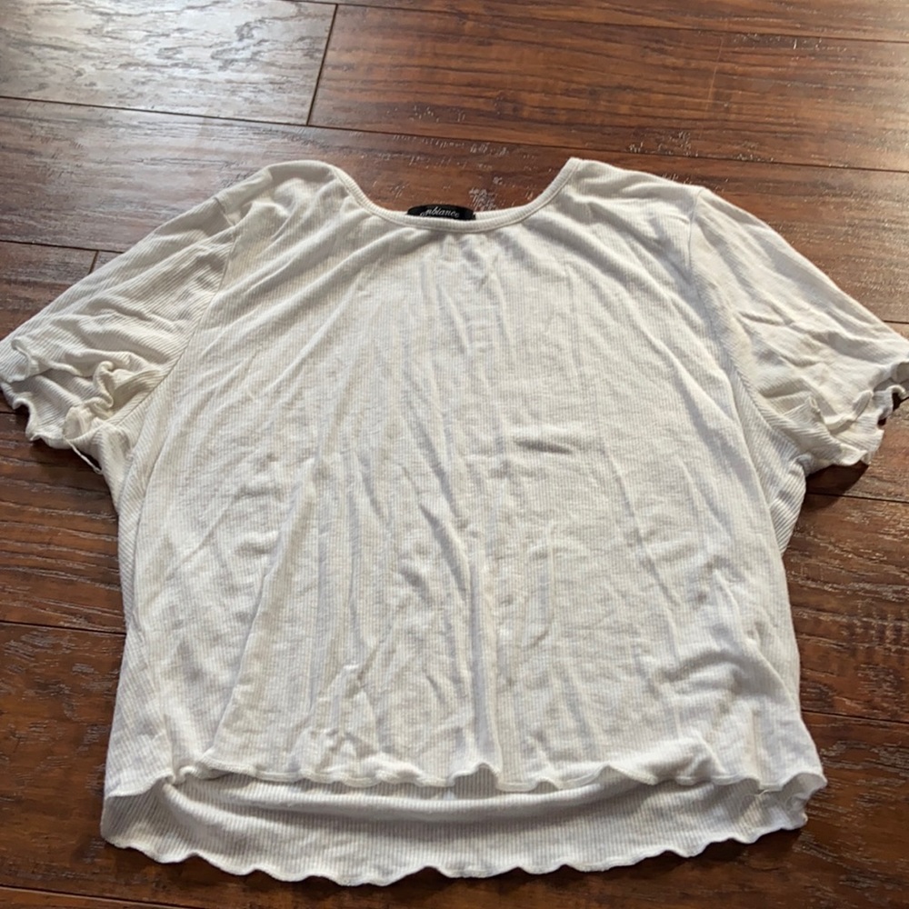 crop top